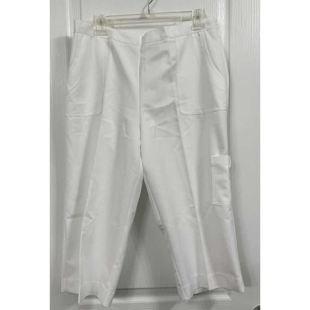 Women's Alfred Dunner Cropped Pants Acapolco White Cargo Pocket NWTs 14P